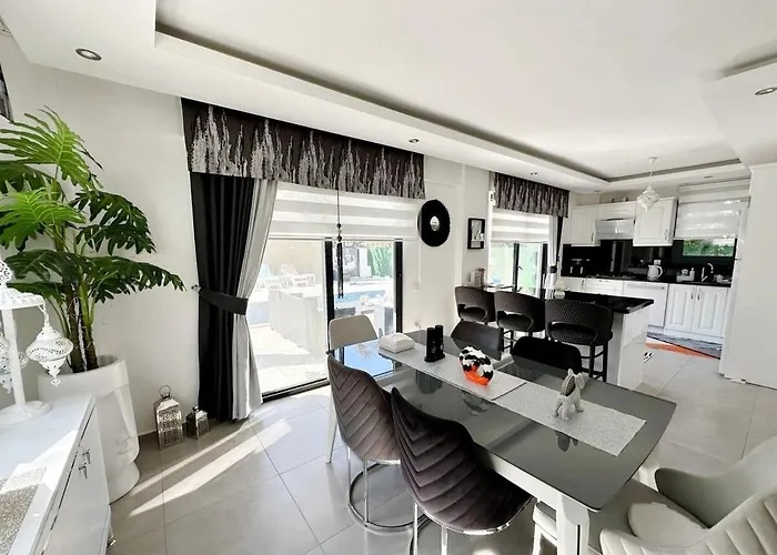 Serenity Hideaway Hisaroenue فتحية